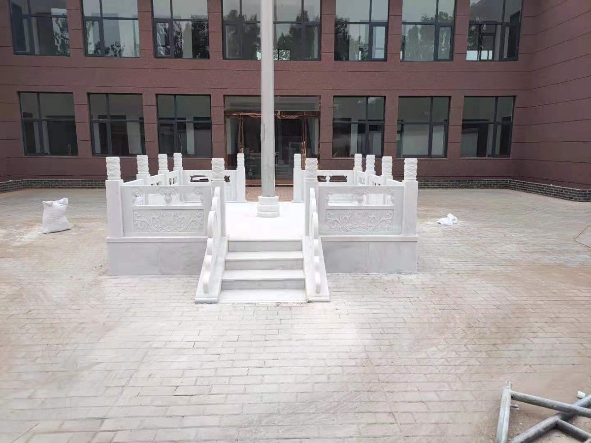 学校国旗台安装